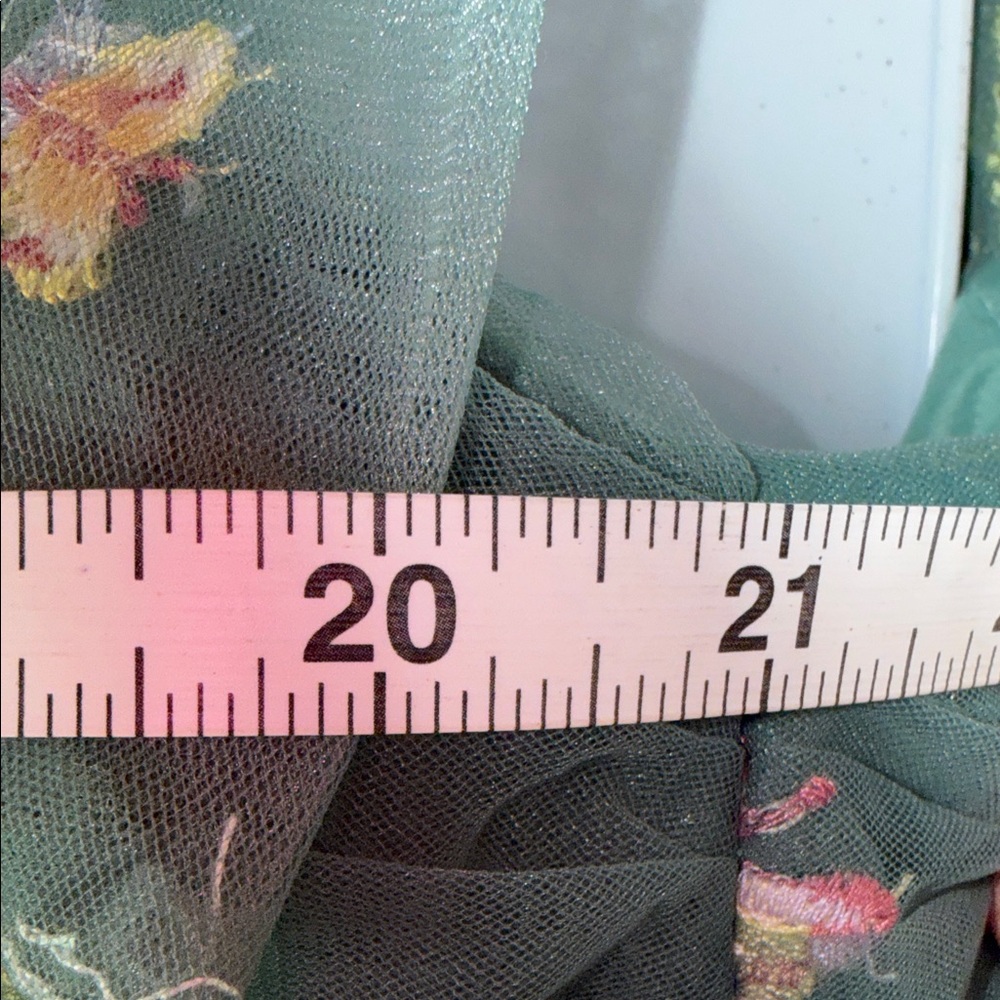 Emerald Green Floral Embroidered Maxi Dress with Tie Straps - Picture 13 of 16